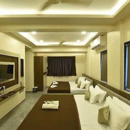 Hotel Sitara Inn Ratnāgiri Exteriér fotografie