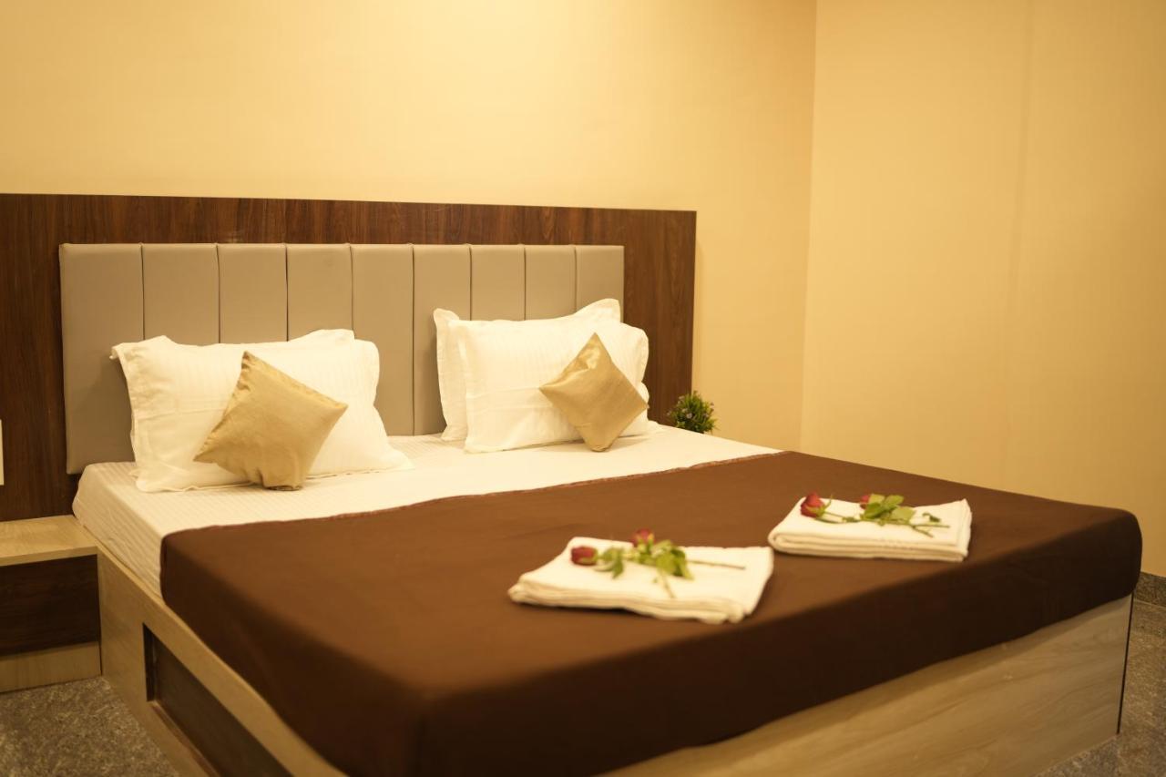 Hotel Sitara Inn Ratnāgiri Exteriér fotografie