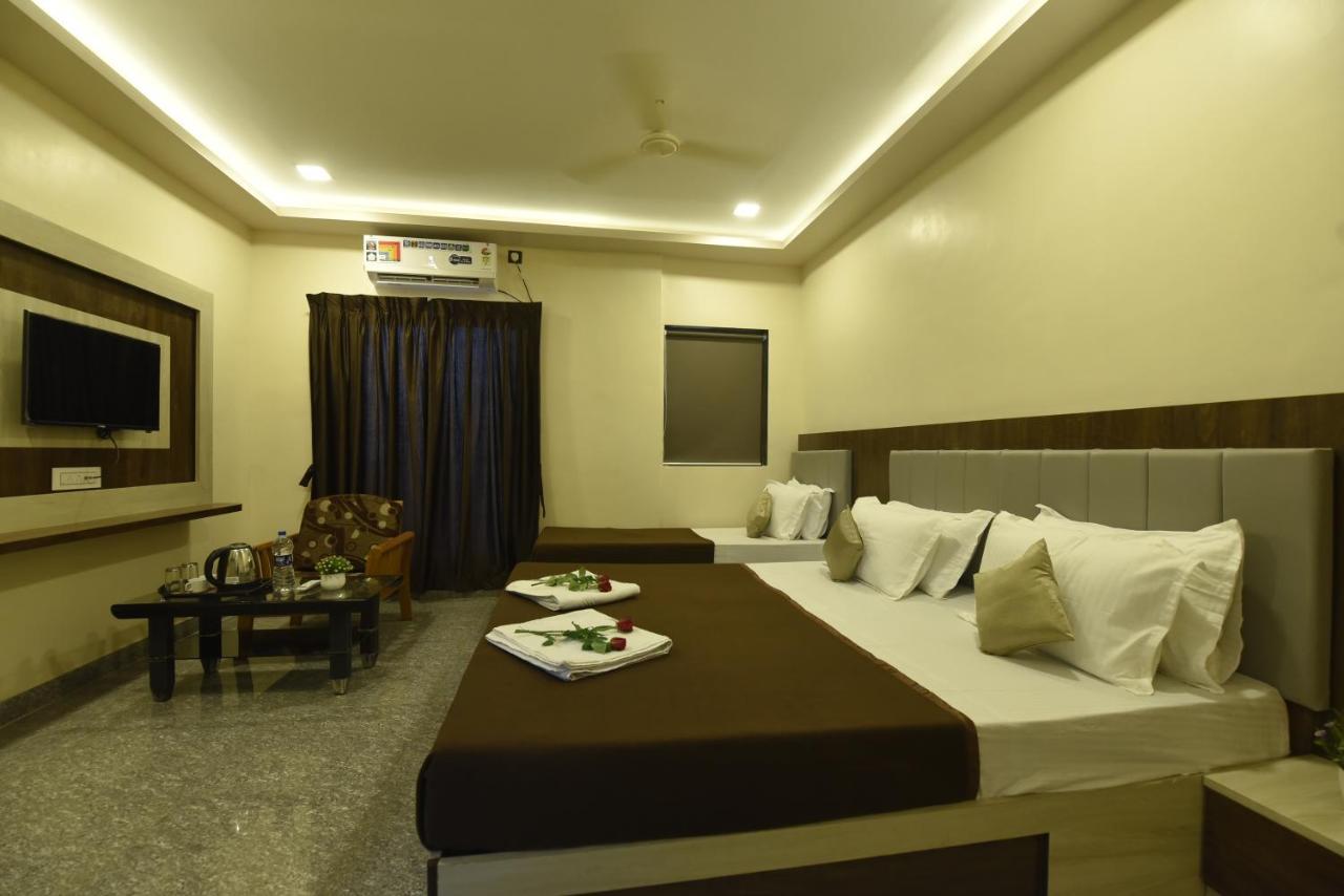 Hotel Sitara Inn Ratnāgiri Exteriér fotografie