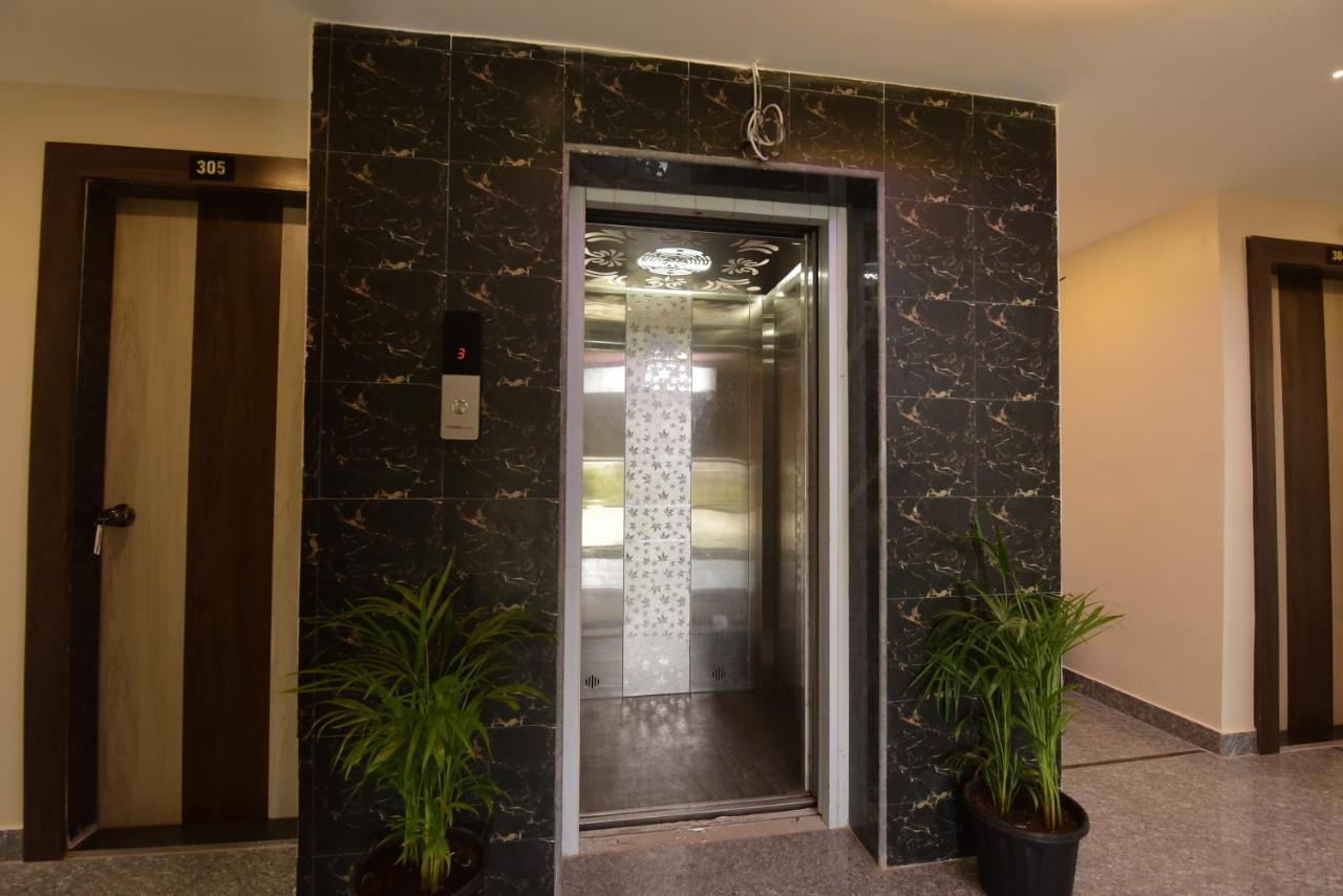 Hotel Sitara Inn Ratnāgiri Exteriér fotografie